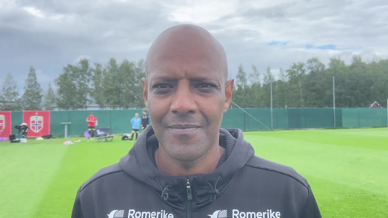 Simon Mesfin før Tromsø